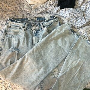 Abecrombie jeans